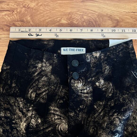 Free People Jayde Metallic High Rise Flare Leg Jeans In Black Tie Size 26 - Picture 14 of 15